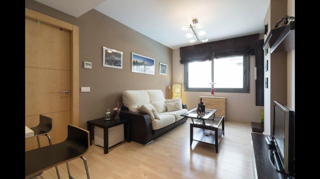 Apartamento Playa Y Piscina 1-2 Personas Málaga Dış mekan fotoğraf